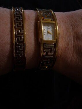 Vintage Vivani Two-Tone Greek Key Bangle Watch & Matching Bracelet Set